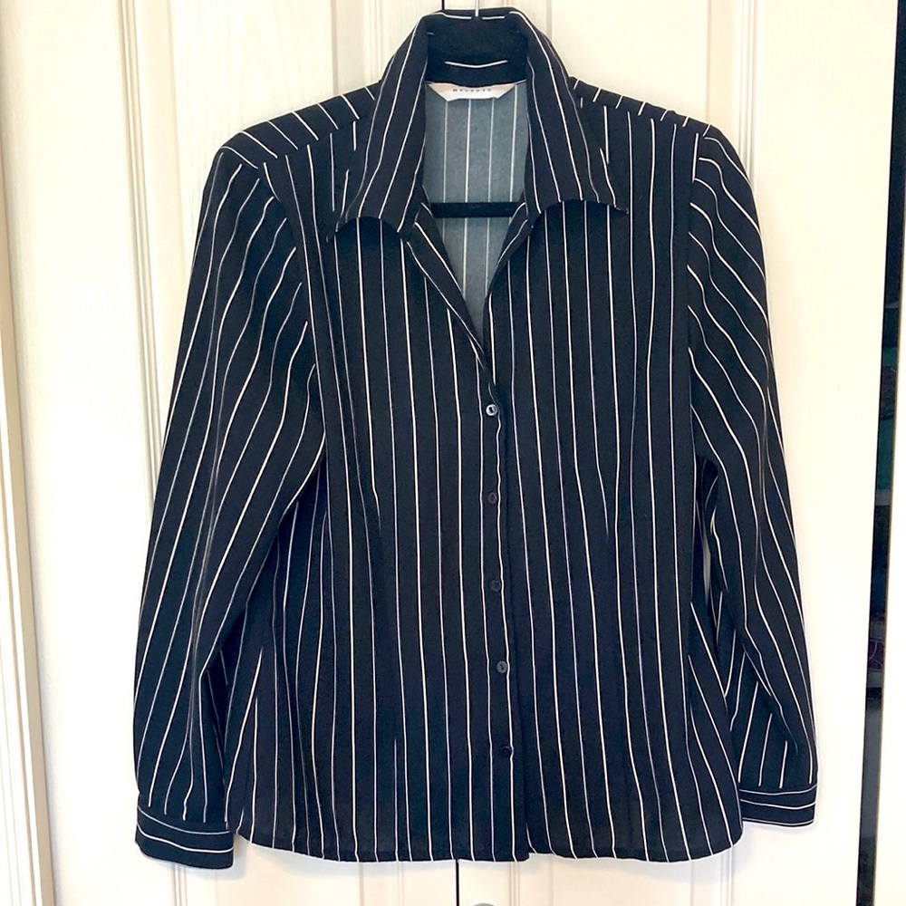 Melrose classic black white striped button up blouse Size 12 EUC.